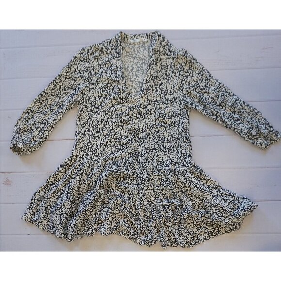 Zara Dresses & Skirts - Zara Black & White Abstract Floral Print Long Sleeve Mini Dress - Size S